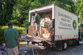 Best Carpet Removal and Disposal  in Bridgeport, IL